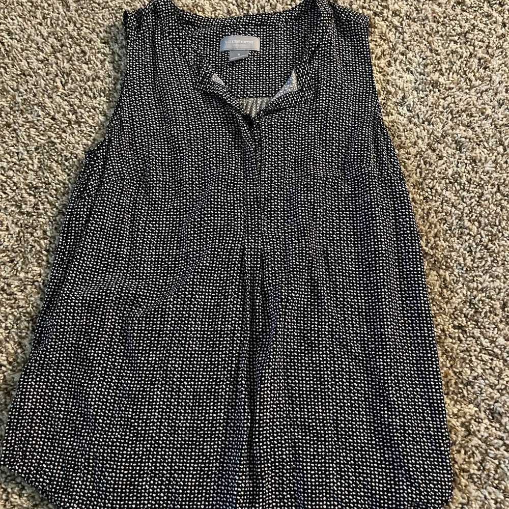 Liz Claiborne Black and White Sleeveless Blouse